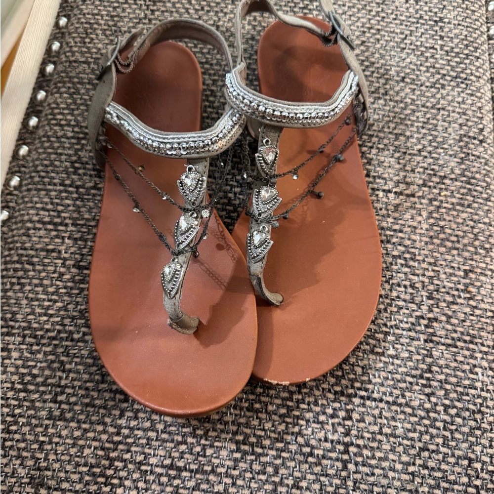 Elegant Gray Sandals with Beaded Accents